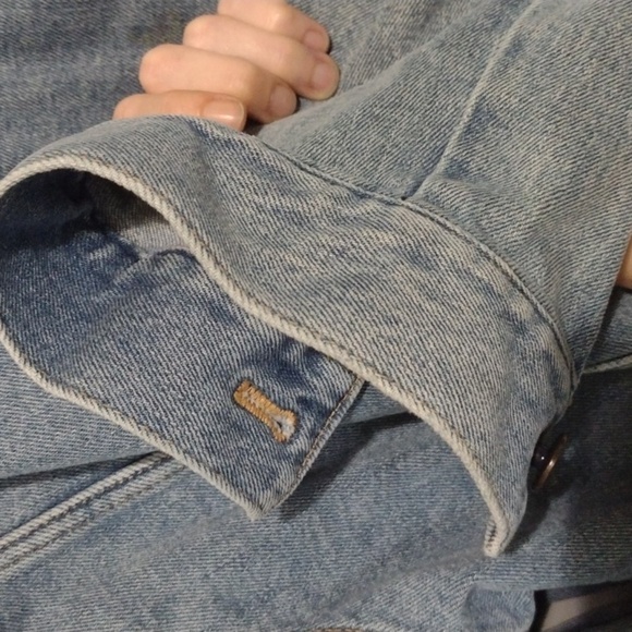 TOMMY Hilfiger blue jean jacket - Picture 11 of 11